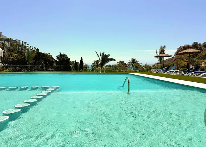 Palm Beach Paradise - Private Access To The Beach