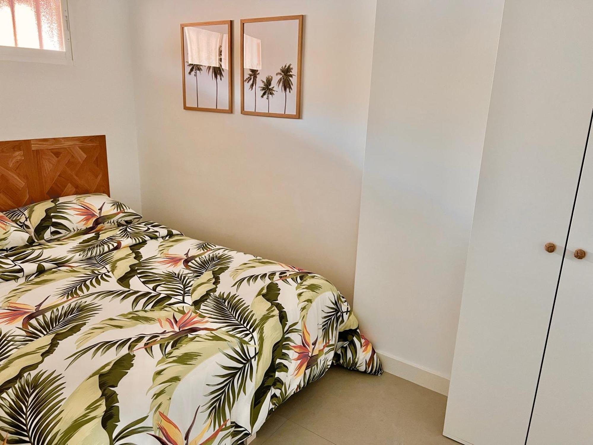 Palm Paradise - Private Access To The Apartment